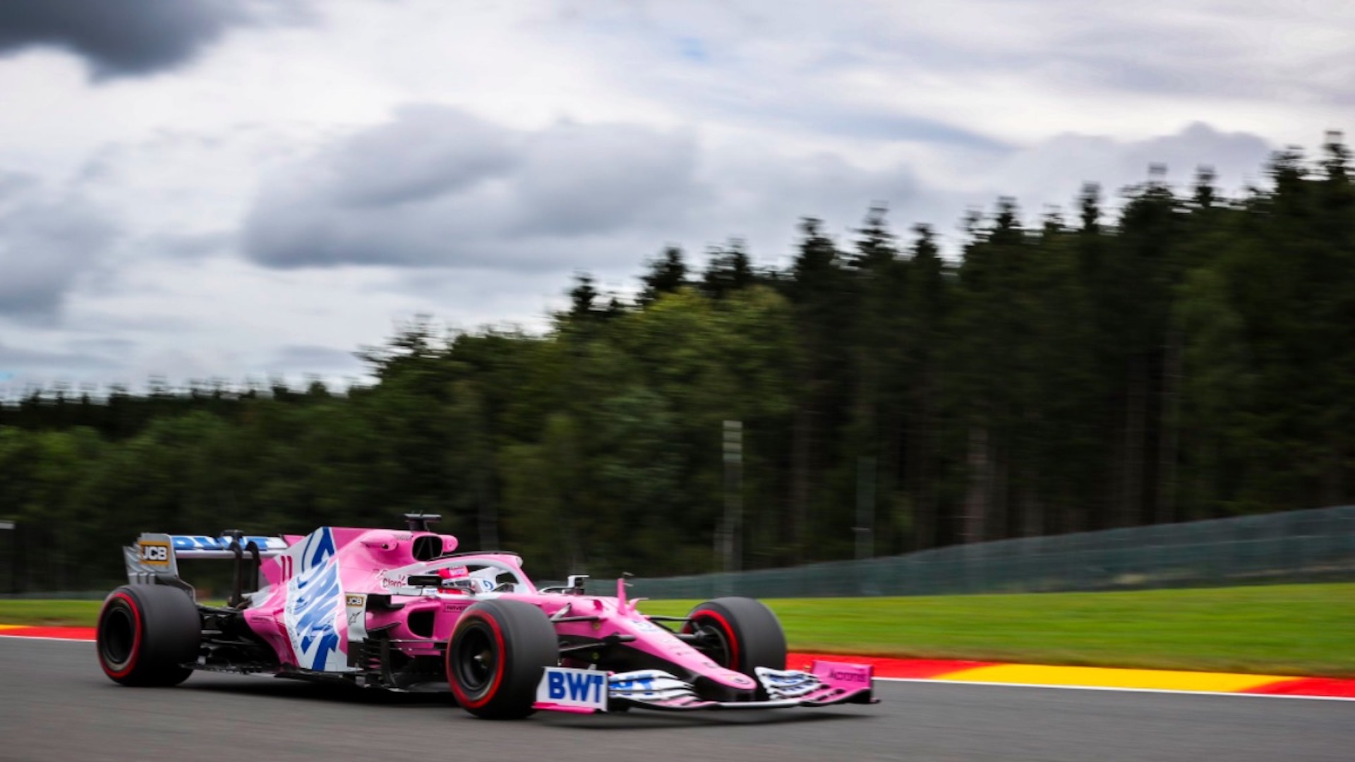 Hamilton obtiene la pole del Gran Premio de Bélgica; ‘Checo’ Pérez saldrá octavo