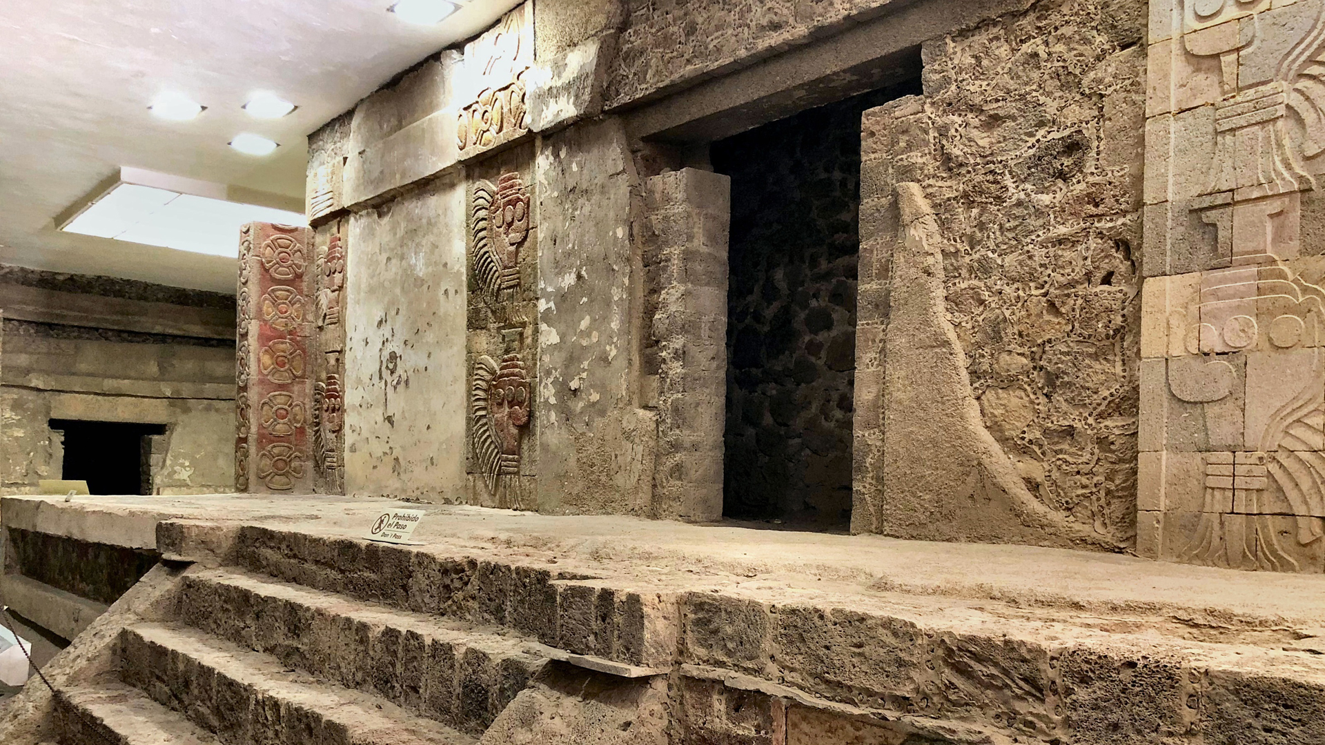 Detectan uso de cinabrio en murales tempranos de Teotihuacan