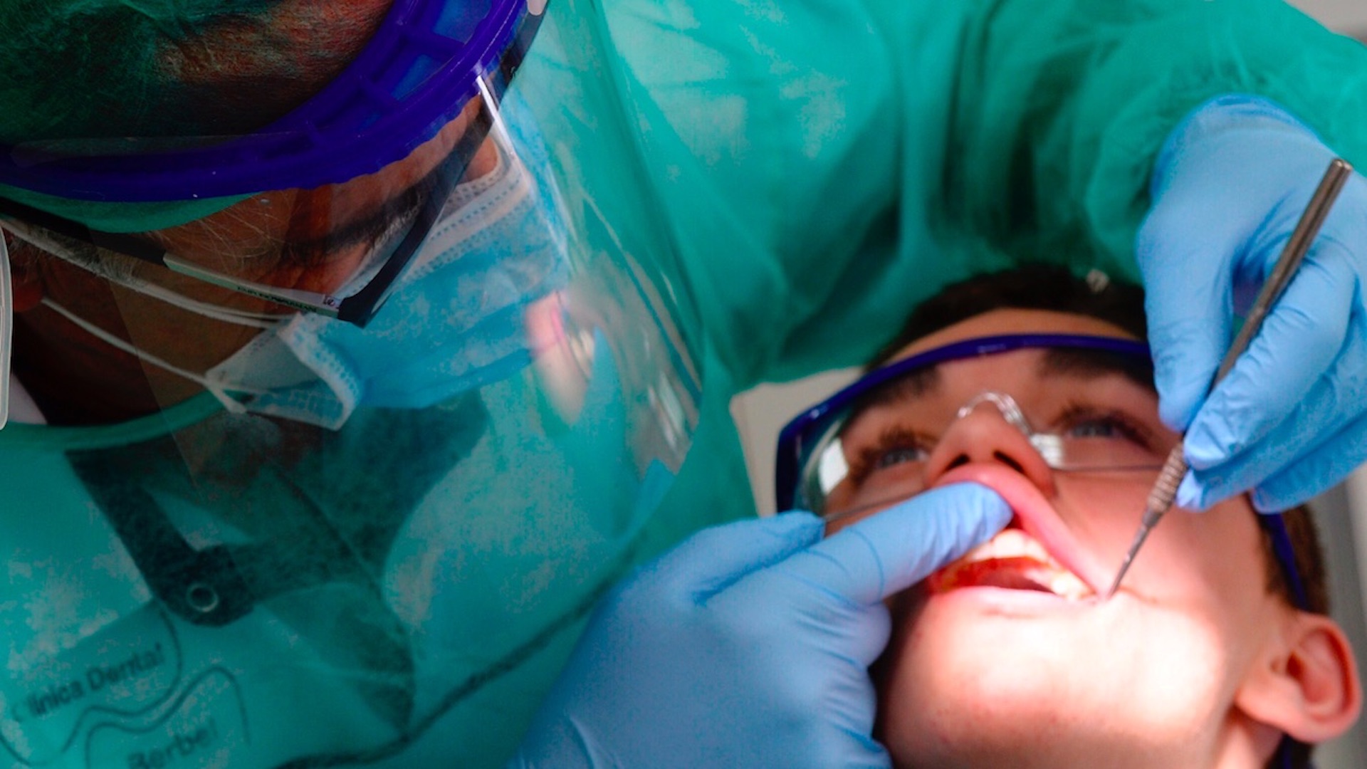 COVID-19 afecta a servicios dentales “de una forma de la que no hay precedentes”, asevera la OMS