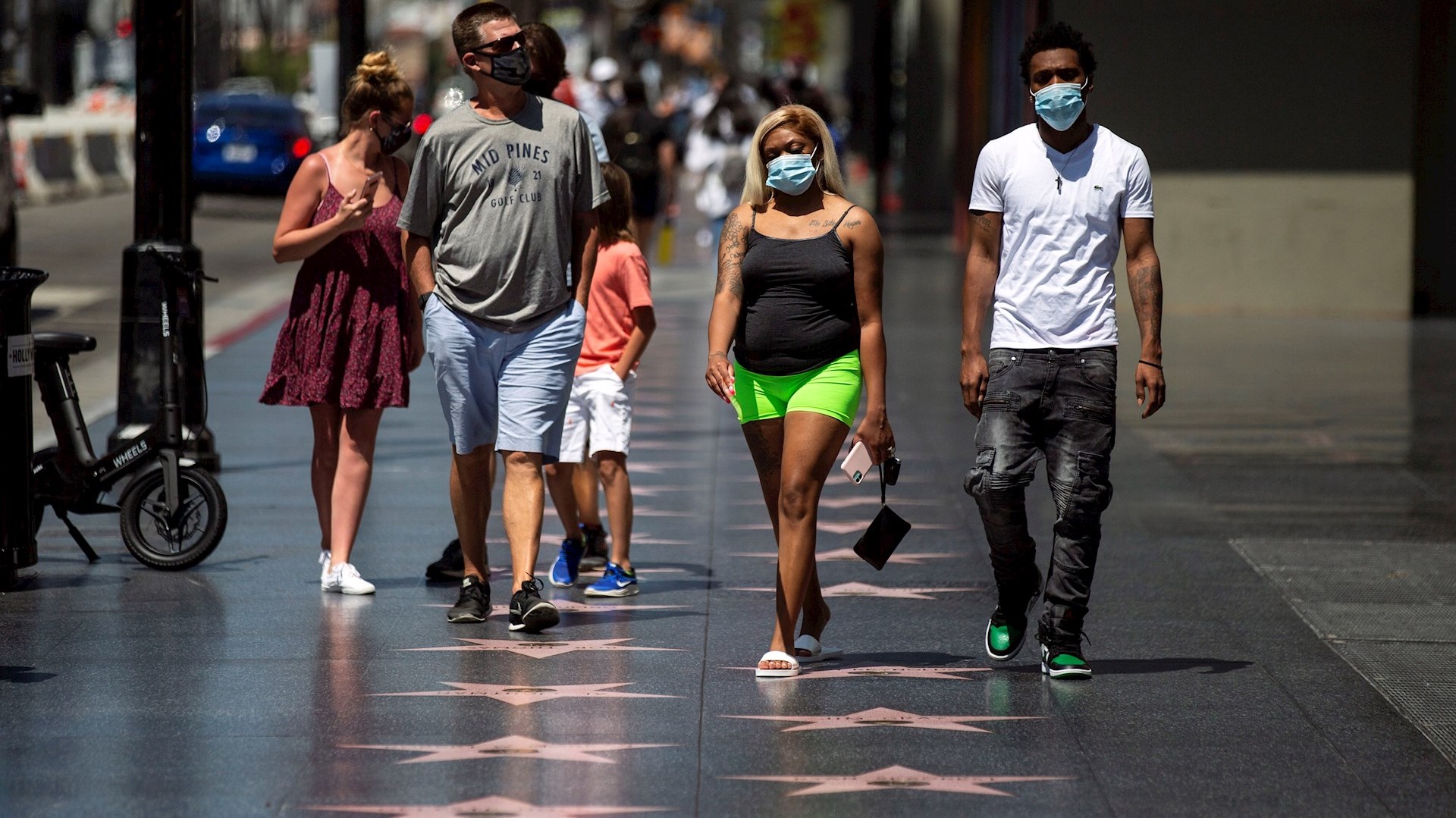 Estados Unidos no ve tregua en el impacto del COVID-19