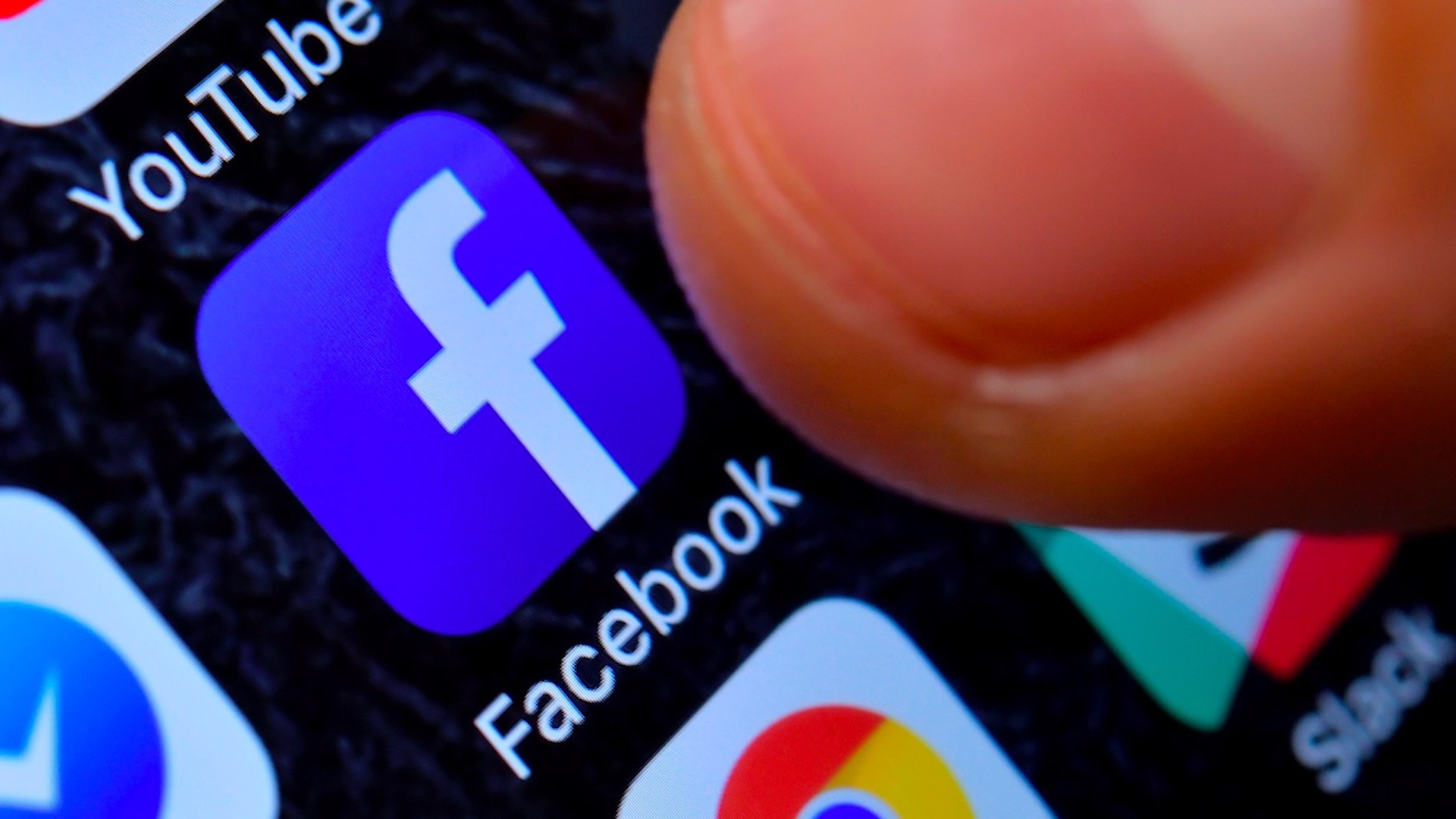 Usuarios reportan caída de Facebook e Instagram