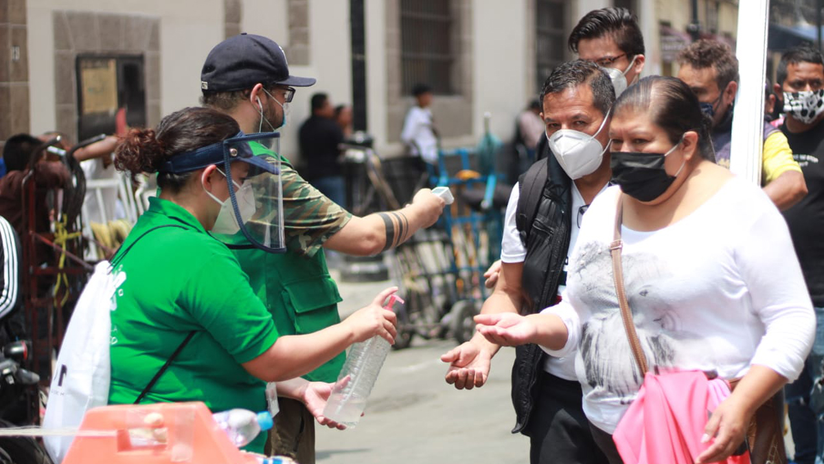 Prohíben en Centro Histórico capitalino venta de alimentos en vía pública