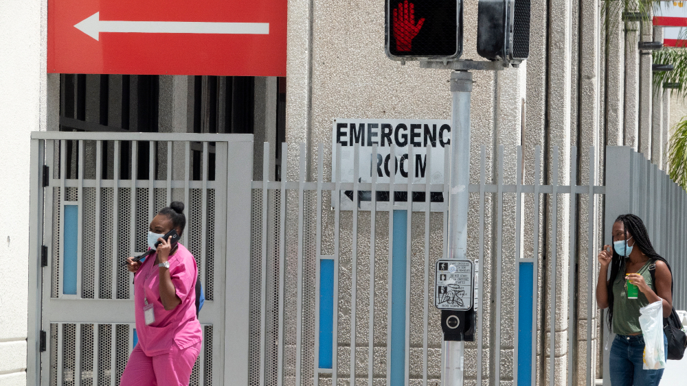 Florida supera el medio millón de contagios por COVID-19