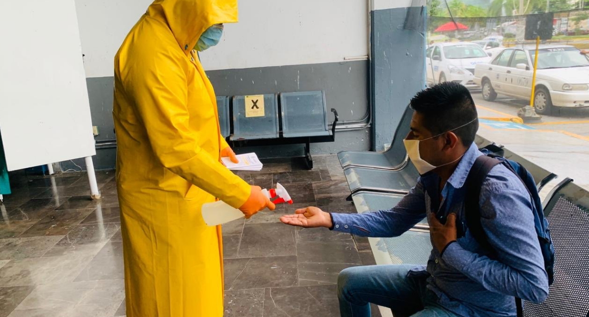 Gobierno de Guerrero reitera llamado a población a usar cubrebocas