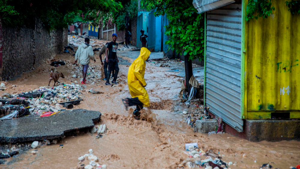 Número de muertos en Haití por tormenta Laura sube a 21