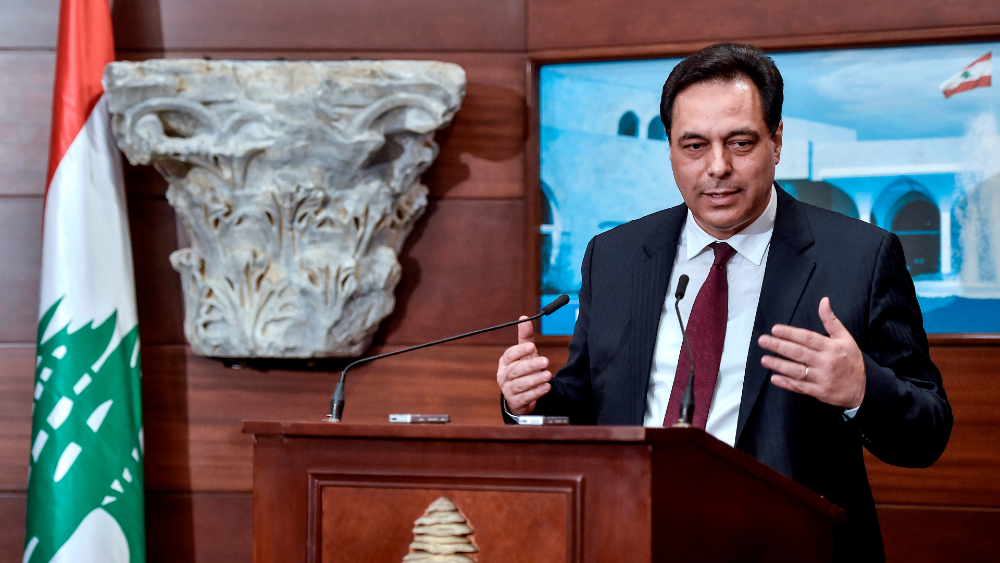 El gobierno de Líbano renuncia en bloque tras explosión y protestas en Beirut