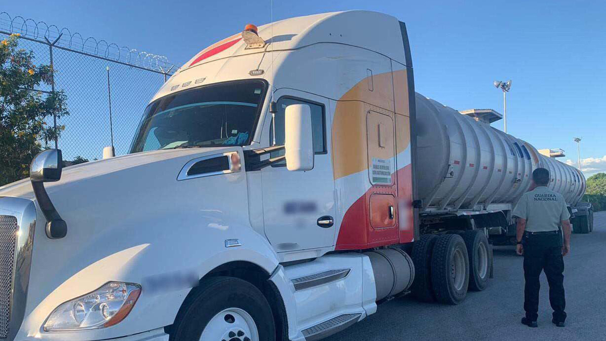 Recupera Guardia Nacional más de 100 mil litros de combustible posiblemente robado