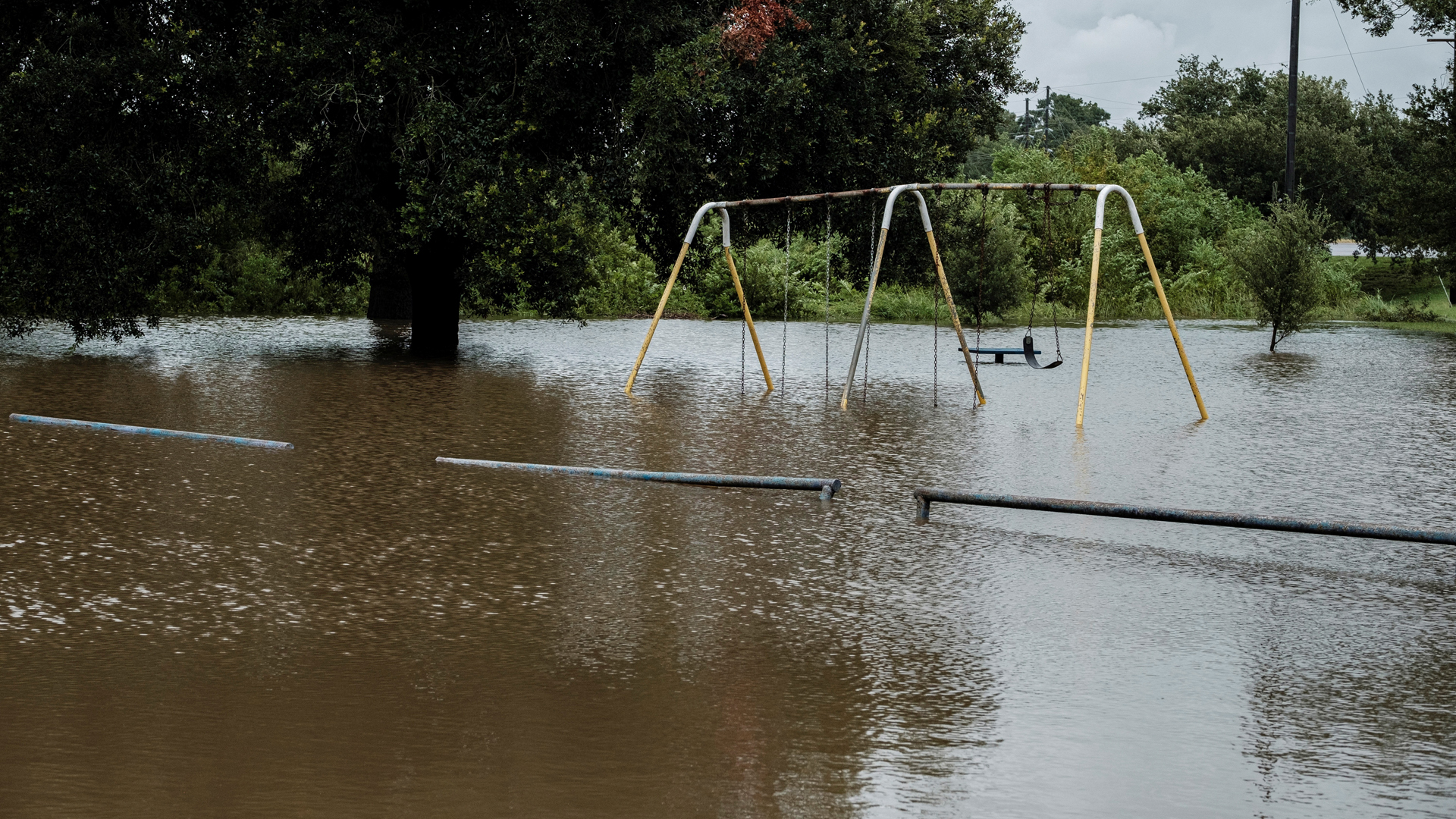 Prevén en EE.UU. más inundaciones y tornados por Laura