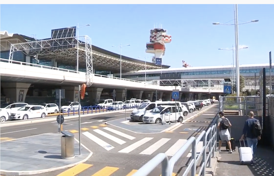 Italia trata de frenar la entrada del COVID-19 en los principales aeropuertos
