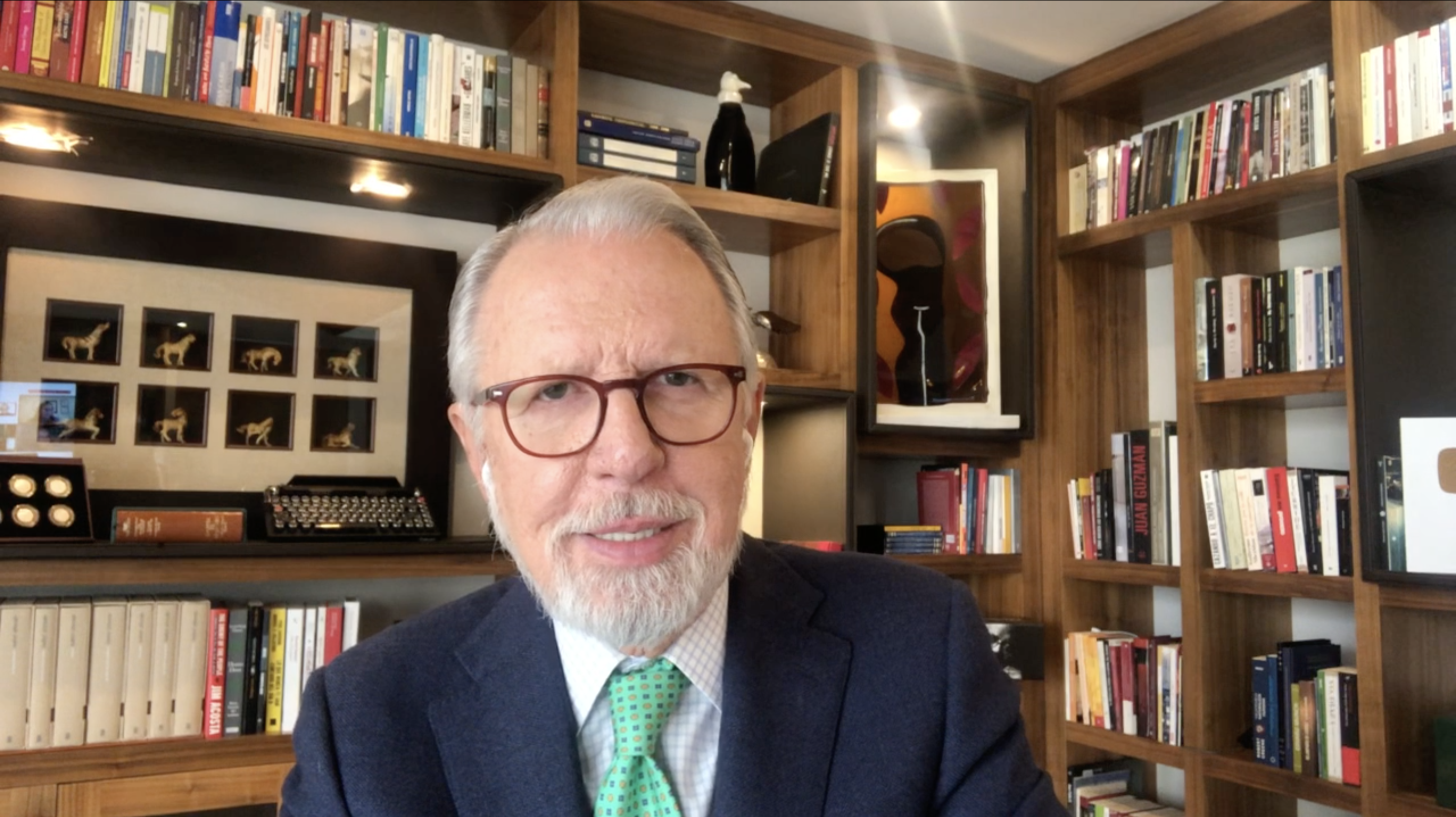 ¡Las noticias! ‘Es ahora o nunca’ para acabar la corrupción, dice AMLO a Gertz Manero