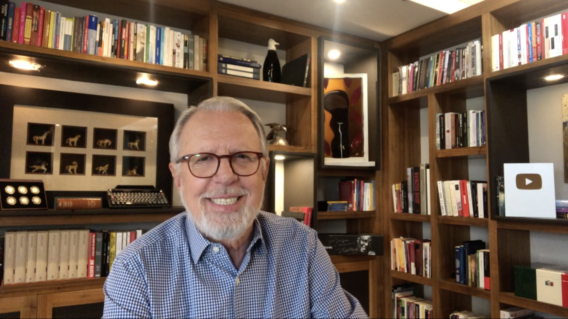 ¡Las noticias! Aunque con quejas y fallas, México vive el primer día del regreso a clases en la pandemia