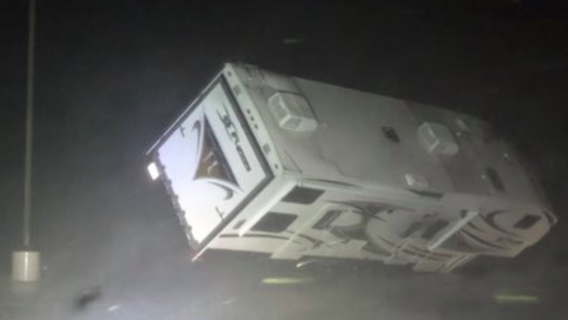 #Video La fuerza de Laura al impactar en Texas y Luisiana #Video La fuerza de Laura al impactar en Texas y Luisiana