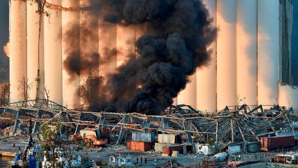 Presidente libanés moviliza al Ejército para zonas afectadas por explosión