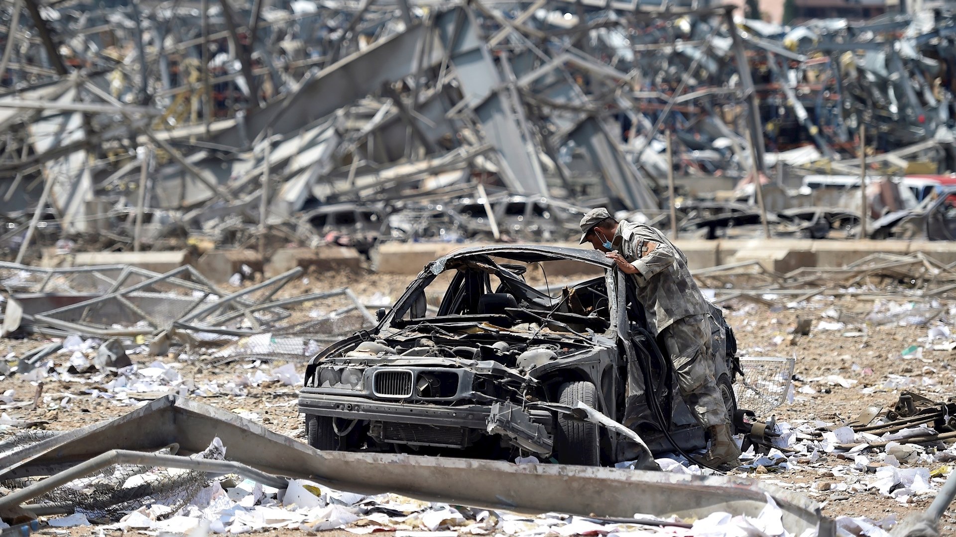 Los nombres de los muertos