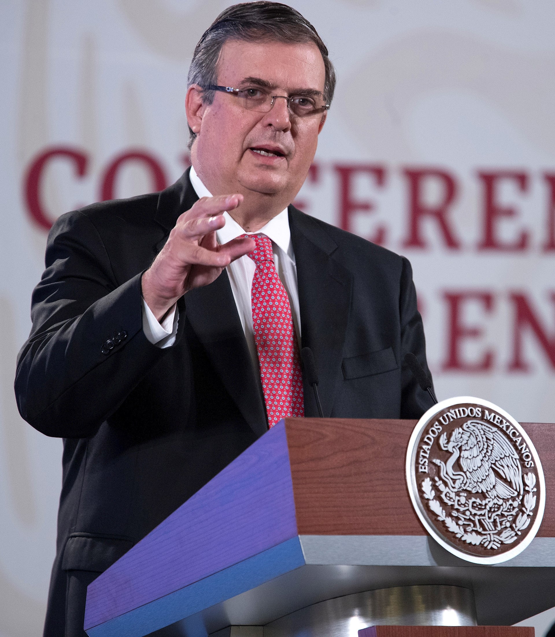 Análisis grafológico de la firma de Marcelo Ebrard
