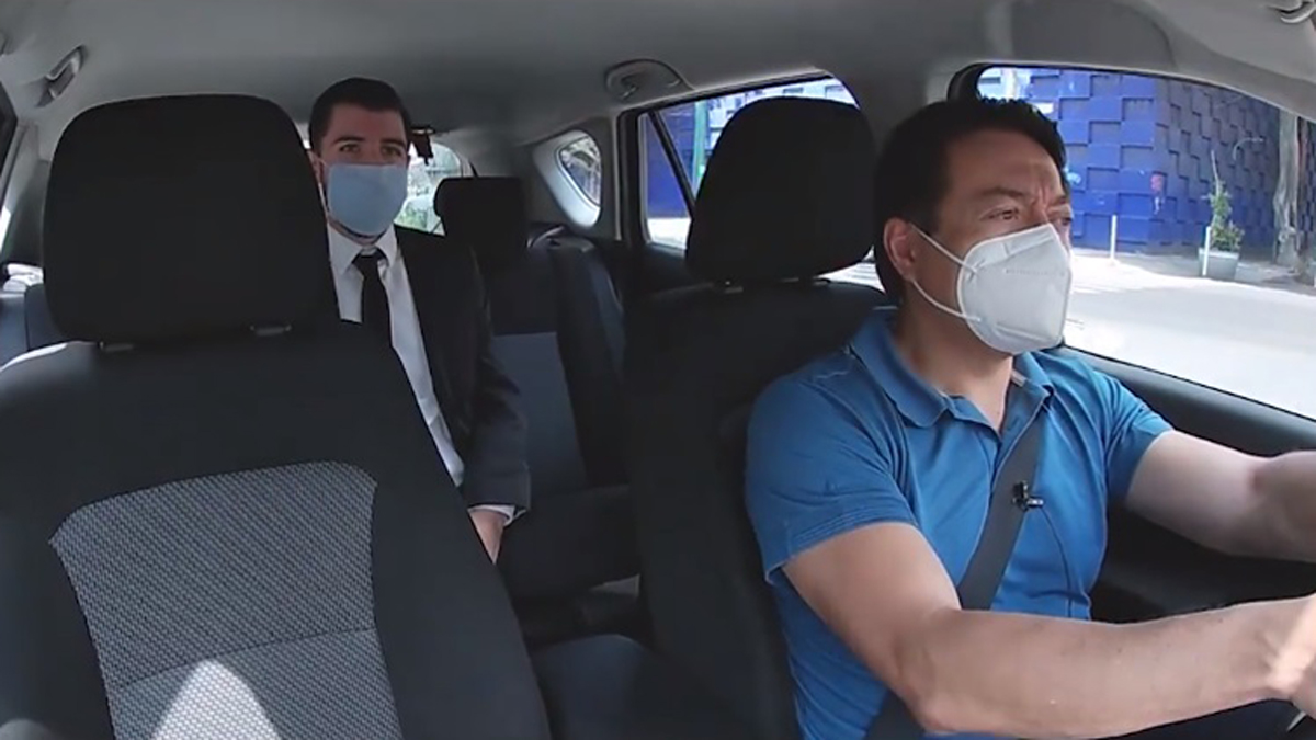 #Video Mario Delgado se hace pasar por conductor; conoce opinión de la gente sobre Morena y la 4T