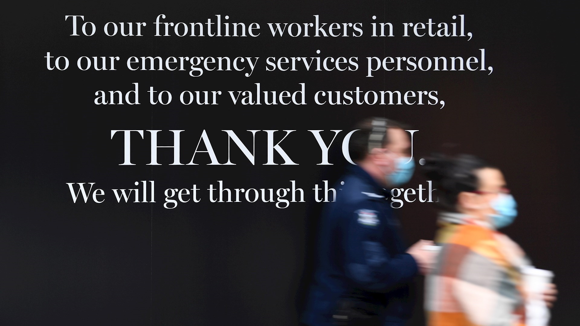 Aumentan contagios de COVID-19 en rebrote en Melbourne pese al toque de queda