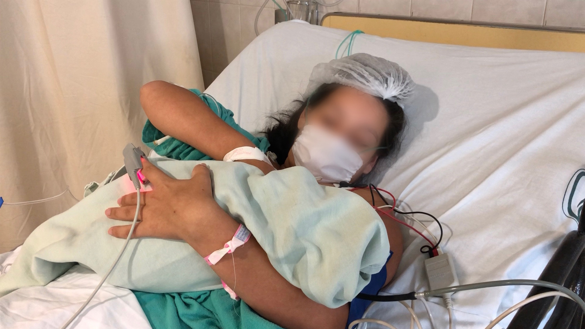 Mujer con COVID-19 da a luz en Nayarit a un bebé sano