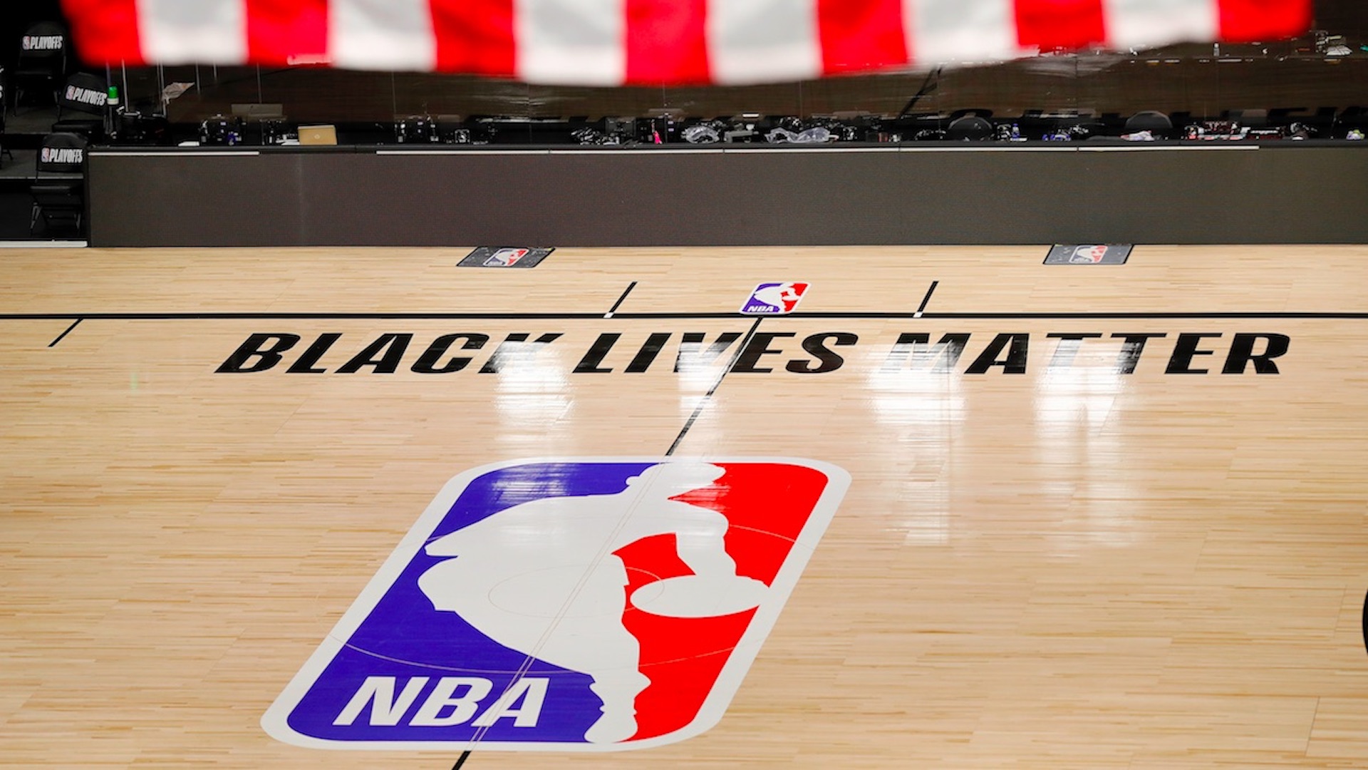 NBA reanudará playoffs este sábado tras protestas por brutalidad policial