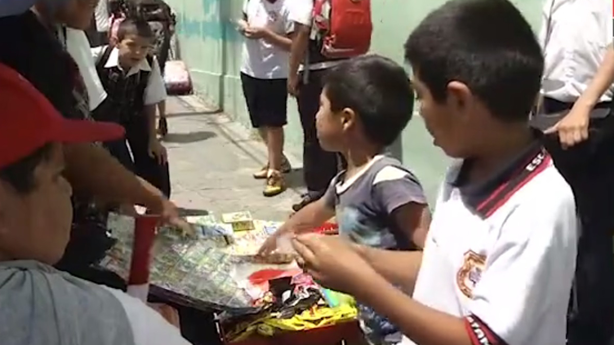 Apoyará Sheinbaum prohibición de venta de alimentos chatarra en escuelas de CDMX Apoyará Sheinbaum prohibición de venta de alimentos chatarra en escuelas de CDMX