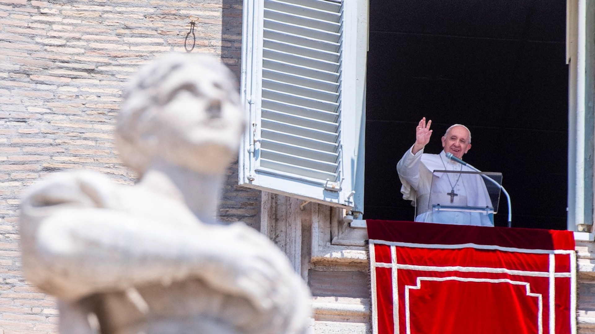 Pandemia agravó problemas sociales y desigualdad, asegura papa Francisco