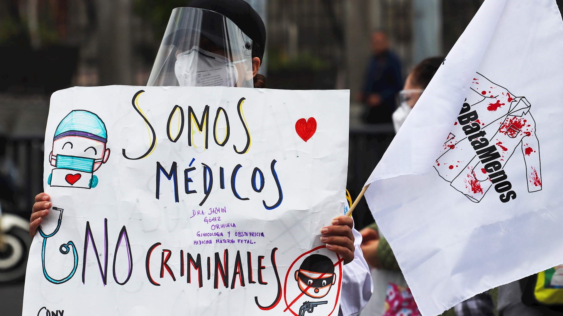 ‘Vivir para servir: el personal sanitario durante la pandemia’; la reflexión del Dr. José Antonio Lozano Díez