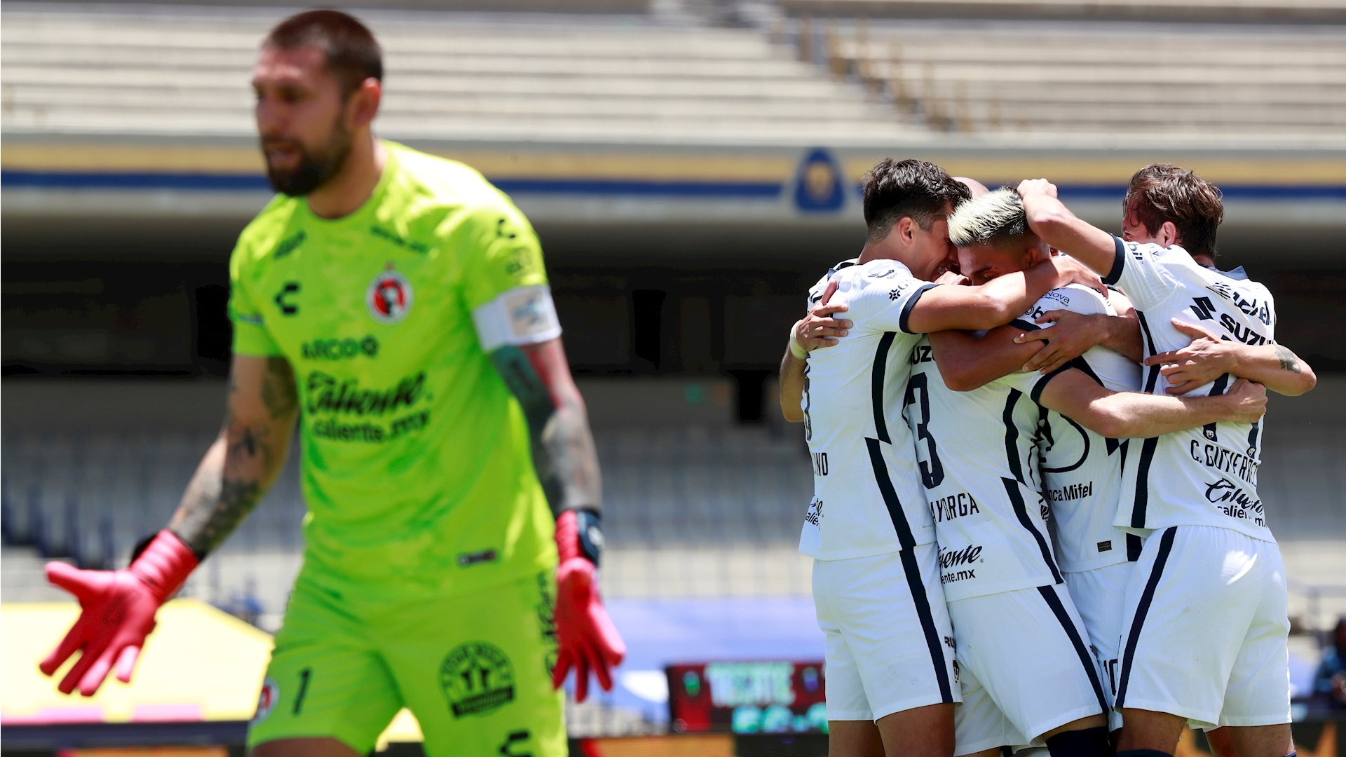 Pumas mantiene el invicto tras golear a Xolos