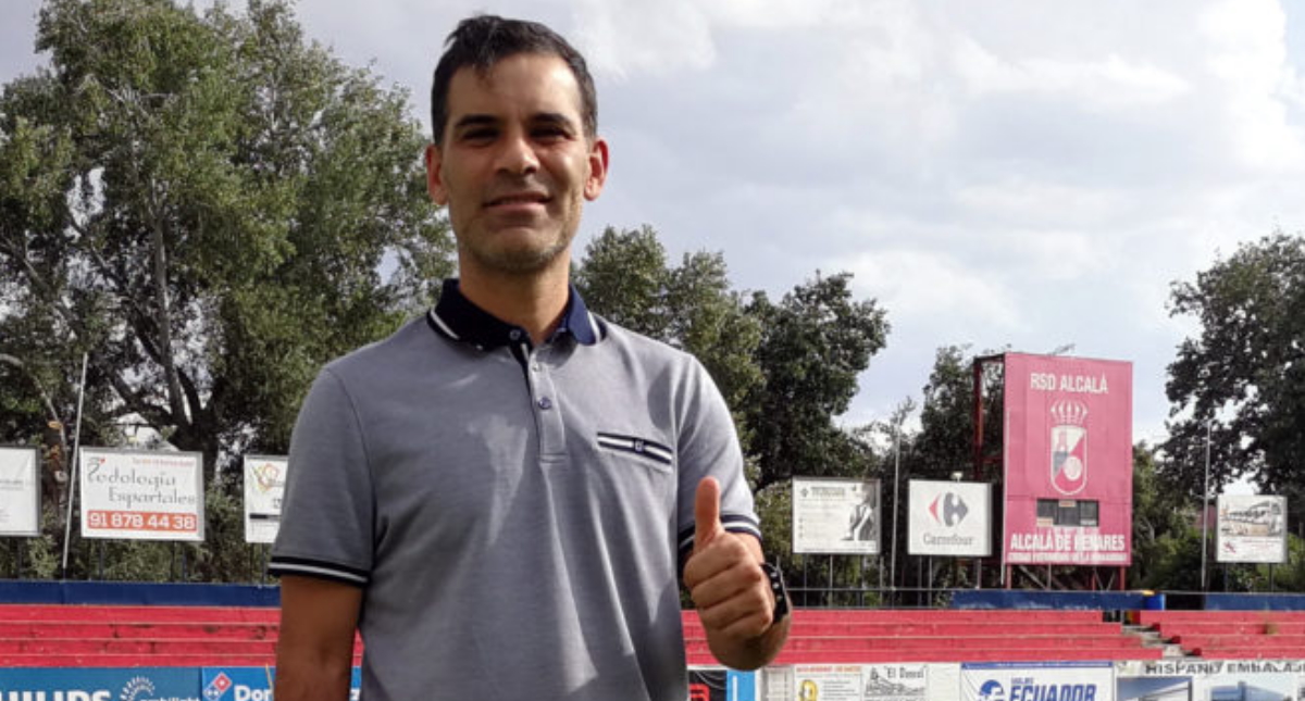 Rafa Márquez se estrena como director técnico en Tercera División de España