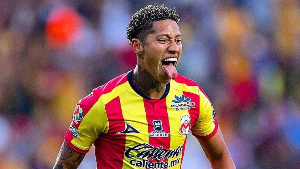 Detienen a exjugador de Monarcas Morelia por conducir ebrio durante toque de queda en Perú