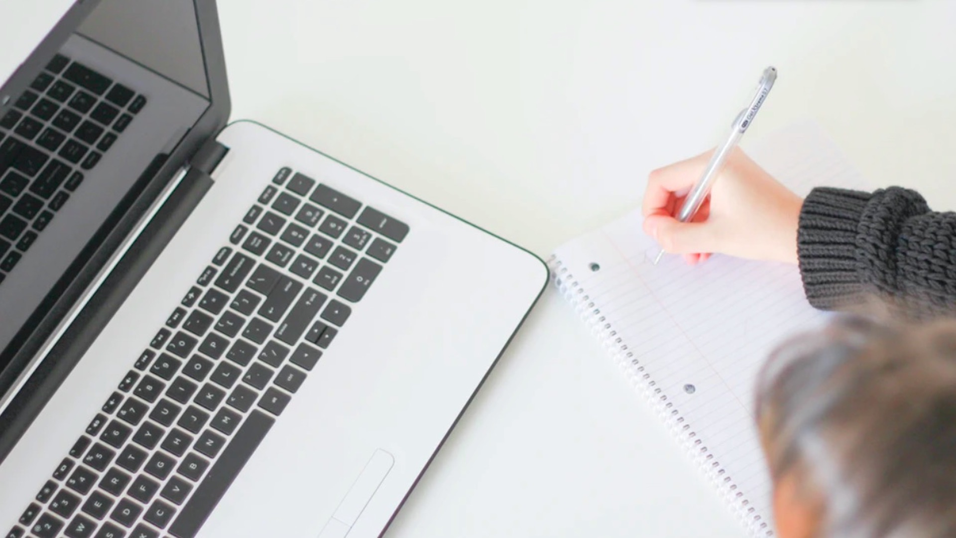 Clases a distancia en EE.UU., un lujo que no todos se pueden permitir