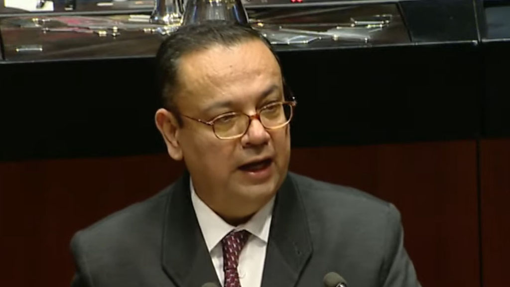 Germán Martínez deja bancada de Morena en el Senado Germán Martínez deja bancada de Morena en el Senado