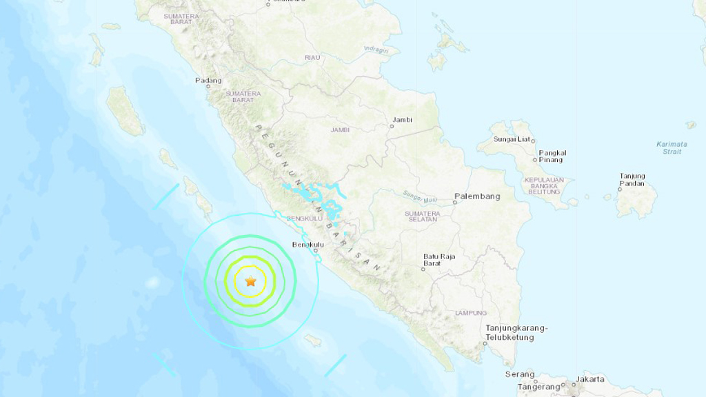 Temblores de magnitud 6.8 y 6.9 sacuden la isla de Sumatra