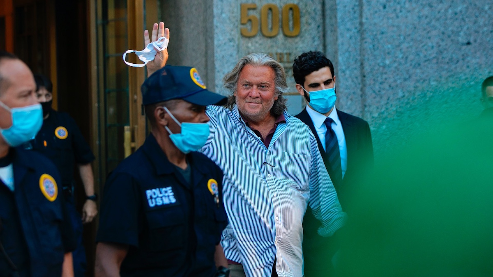 Casa Blanca confirma indulto de Trump al ultraderechista Steven Bannon