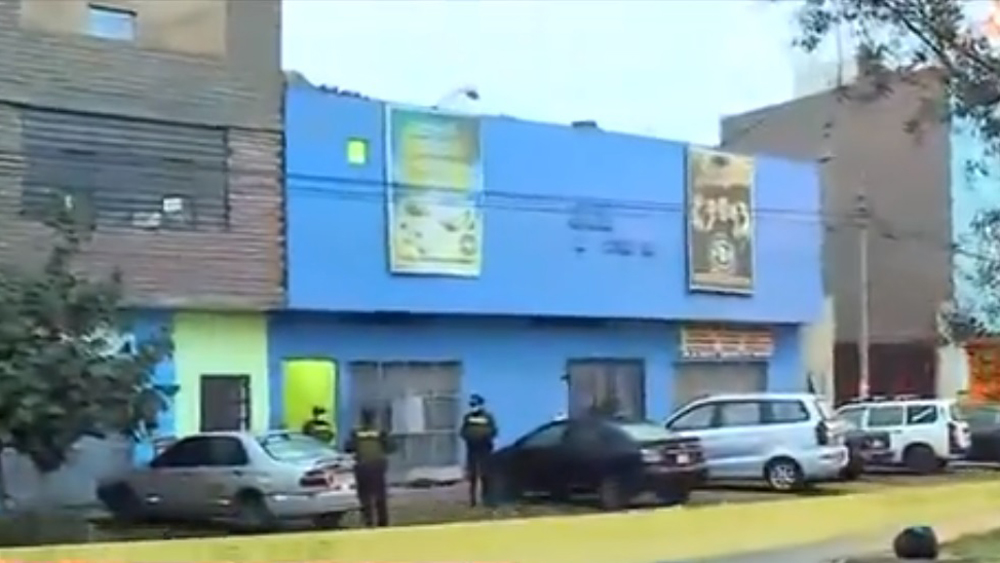 Estampida en fiesta clandestina en Perú deja 13 muertos