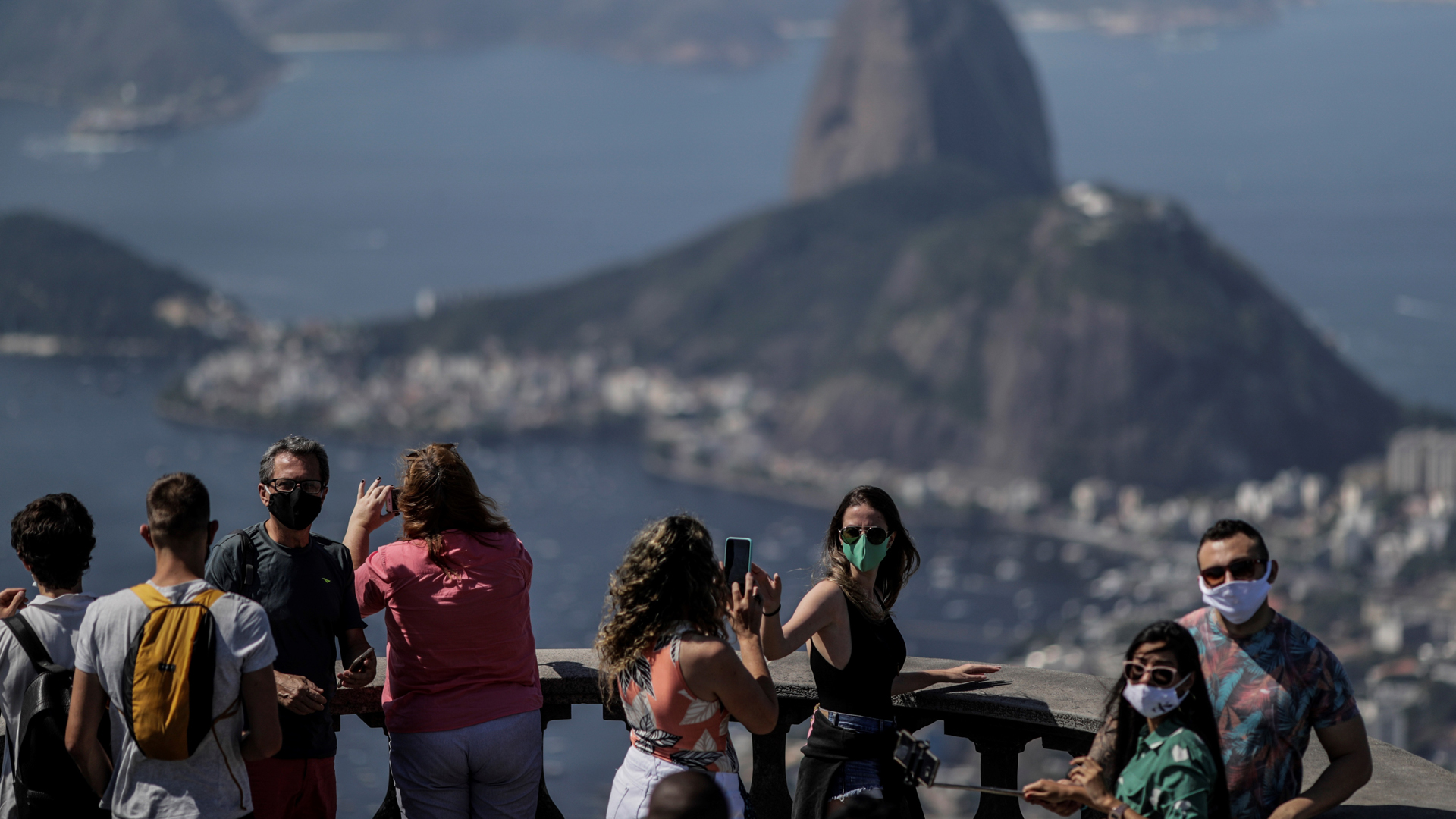 Suman 21.26 millones de casos de COVID-19 en el mundo; muertes superan 761 mil