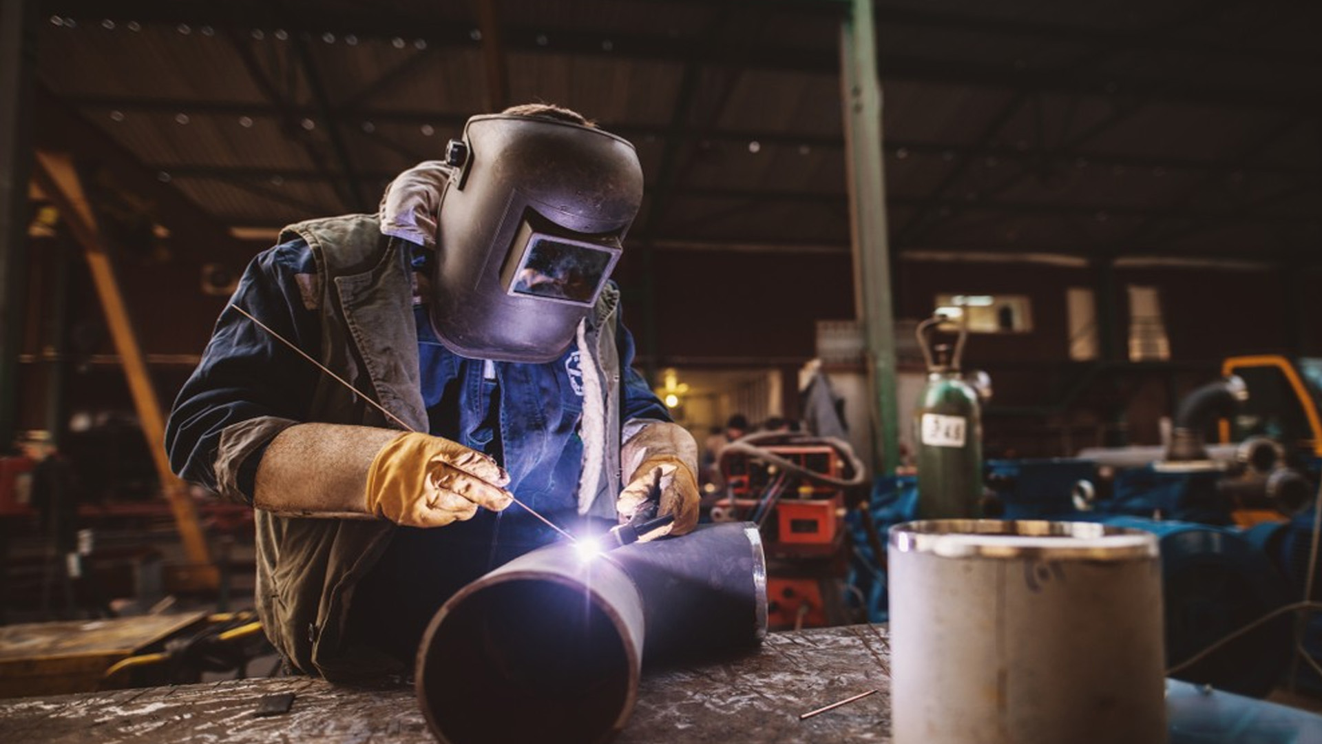 México investiga antidumping en importaciones de acero de Brasil y Rusia