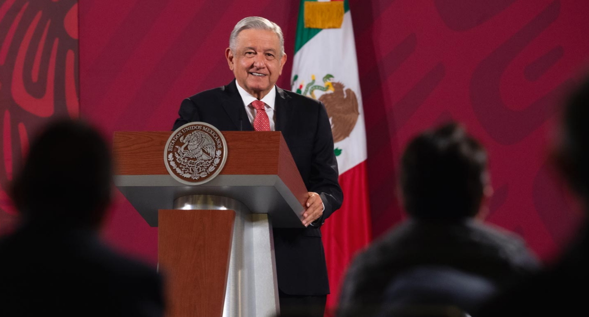 INE responde a Tribunal Electoral: suspensión de ‘mañaneras’ tiene fundamento en sentencias contra propaganda gubernamental