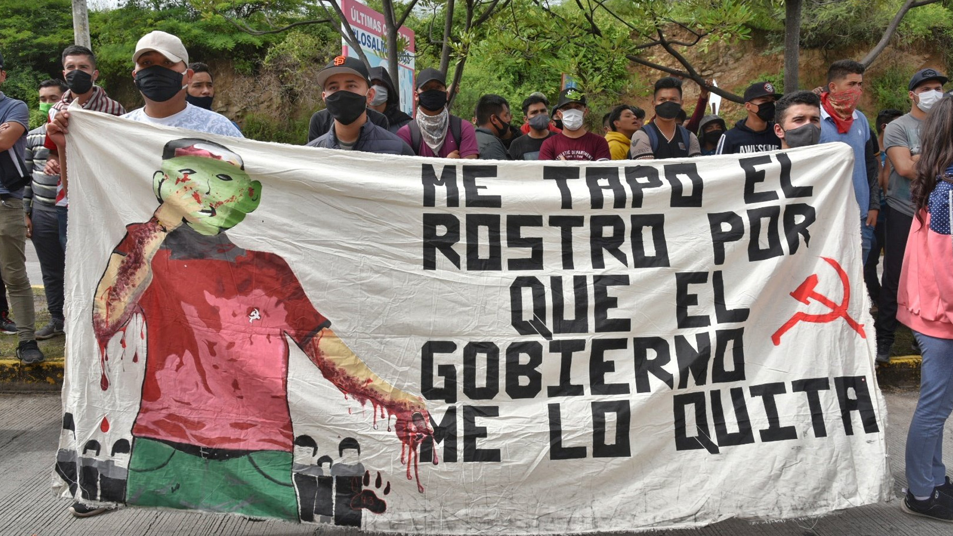 Padres de normalistas de Ayotzinapa exigen videos sobre desaparición de sus hijos - ayotzinapa2