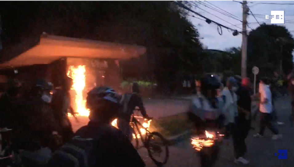 Disturbios en otra jornada de protestas en Colombia