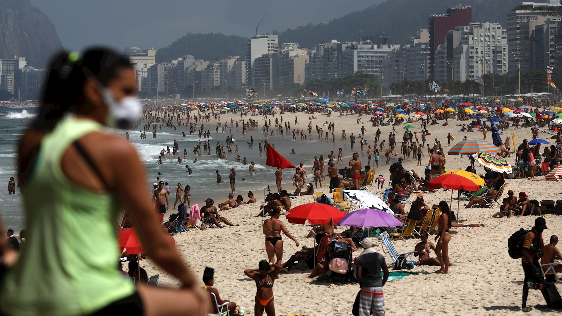 Brasil supera los 5 millones de casos de COVID-19