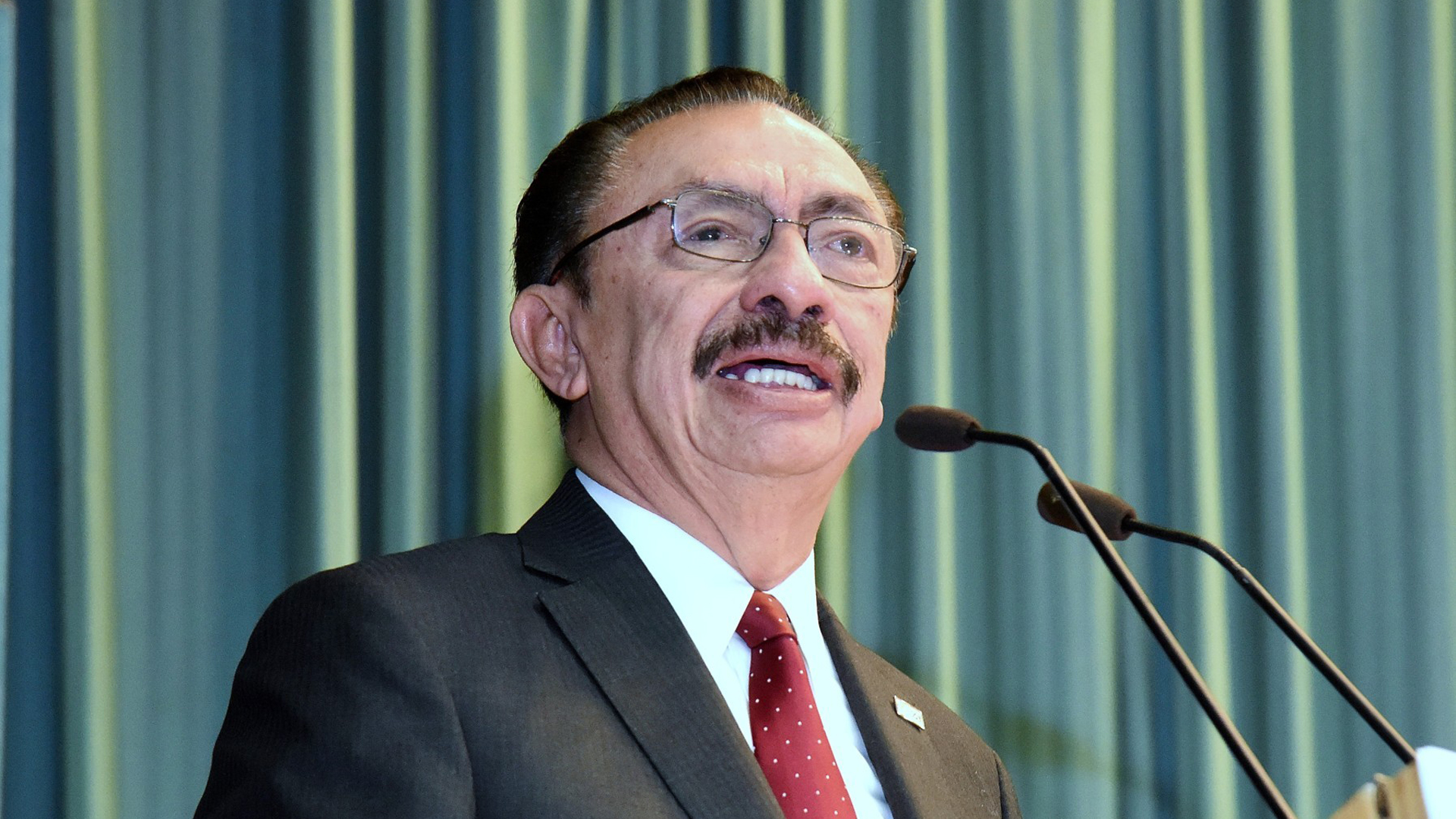 Presumen conflicto de interés de subsecretario de SCT por contrato para construcción de autopista