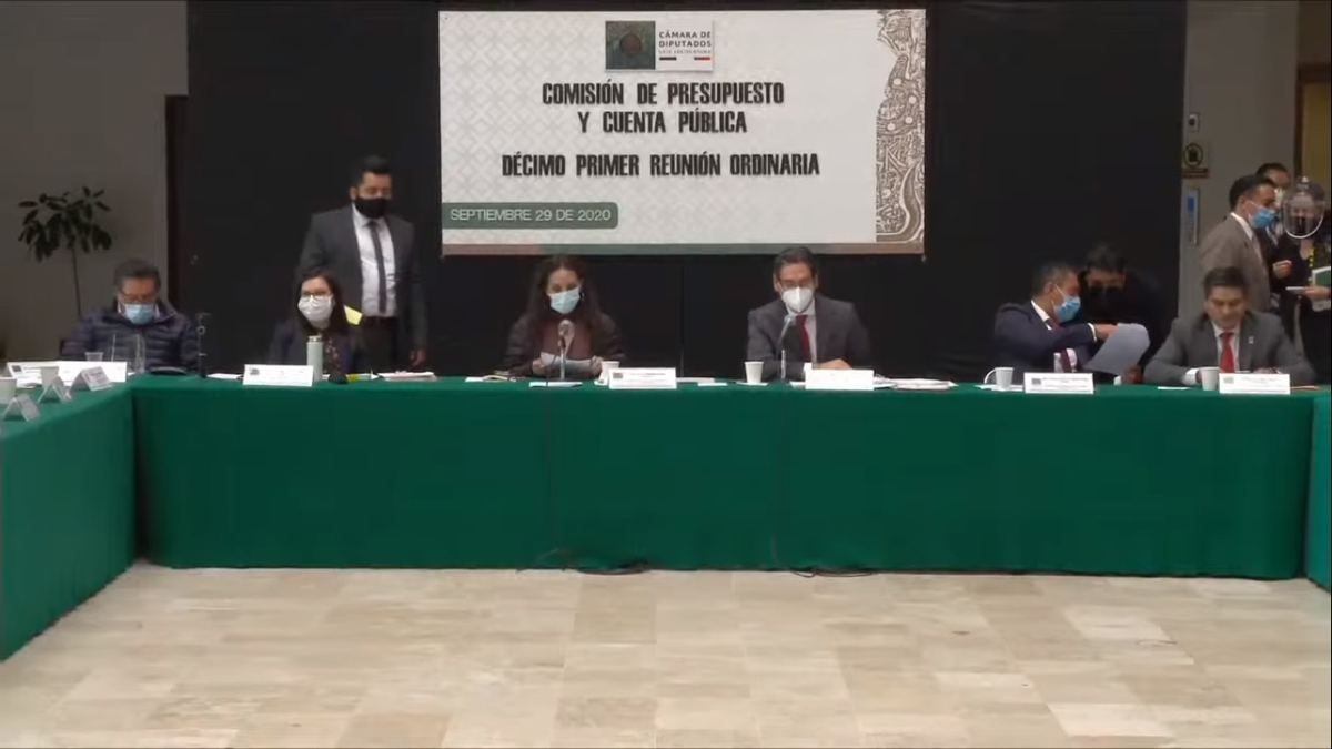 Oposición advierte que se debe reponer procedimiento para extinguir fideicomisos; la Mesa Directiva lo decidirá en el Pleno, aclara Mario Delgado