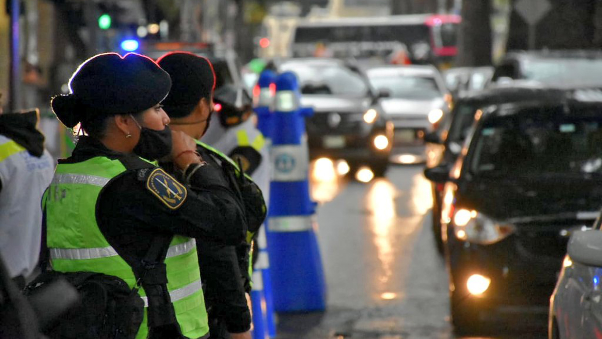Modifican en CDMX disposiciones del Alcoholímetro; autos irán directo al corralón - elementos-del-programa-conduce-sin-alcohol