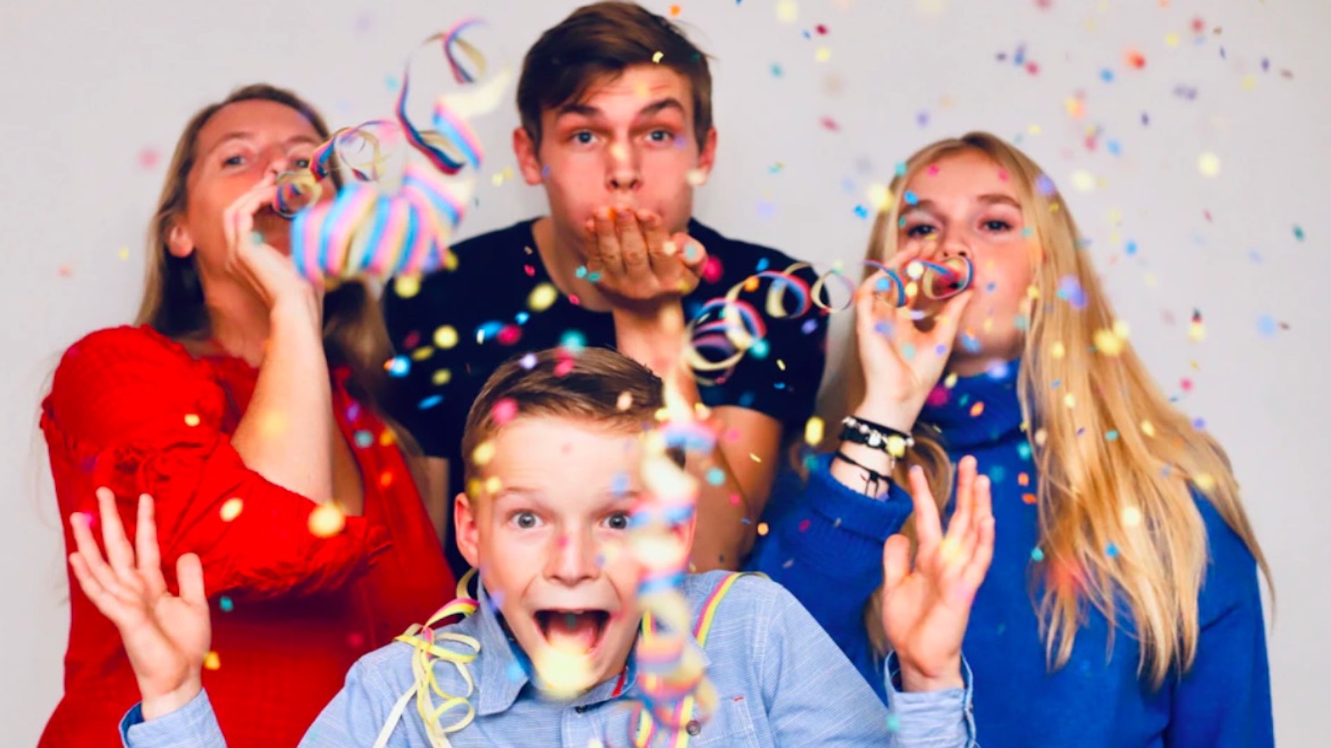 Cantar ‘Happy Birthday’ sería fuente importante de contagio de COVID-19