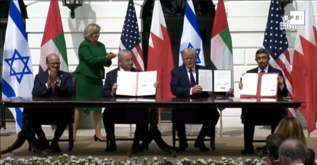 Israel formaliza sus relaciones con Emiratos y Baréin con el aval de Trump