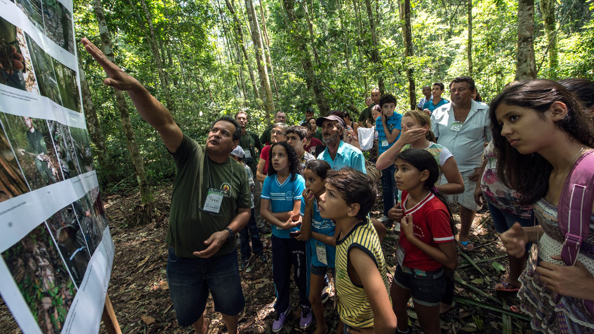 Flechazo de etnia no contactada en Brasil mata a reconocido activista - franciscato-trabajaba-en-la-proteccion-de-los-pueblos-originarios-de-brasil