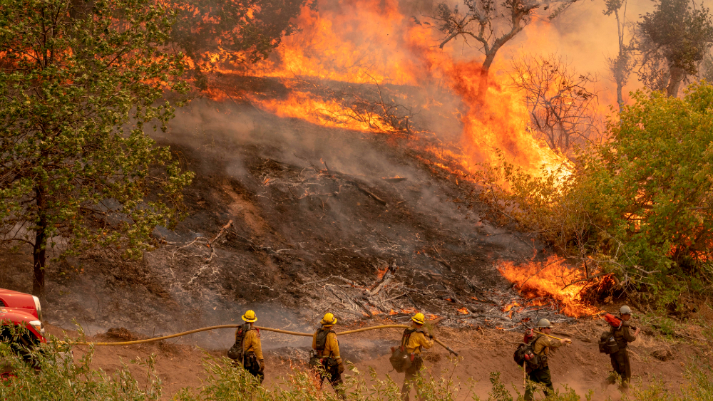California vive su segunda oleada de incendios del verano en plena ola de calor California vive su segunda oleada de incendios del verano en plena ola de calor