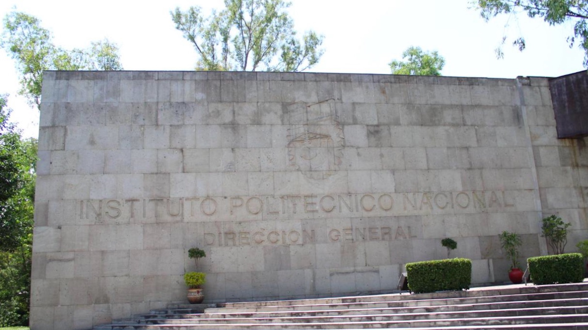 Función Pública destituye e inhabilita a profesor de IPN por agredir sexualmente a alumna