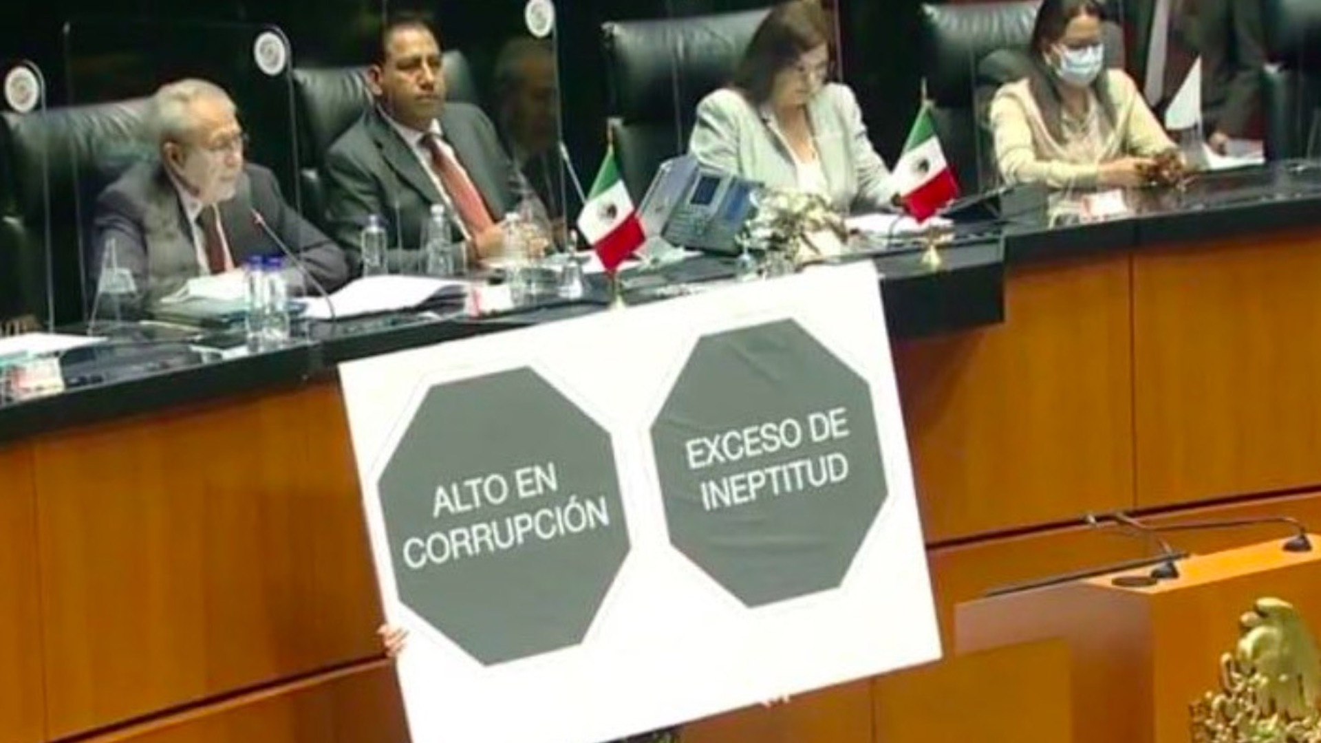 No hay desabasto de medicamentos oncológicos en la actualidad, aseguró Jorge Alcocer en comparecencia ante el Senado