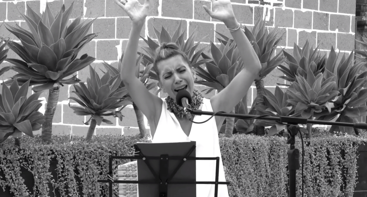 La Llorona: Magos Herrera & Gil Gutierrez